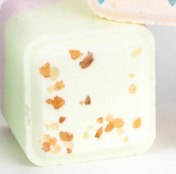 Shower Steamer / Body Scrubber - Lemongrass