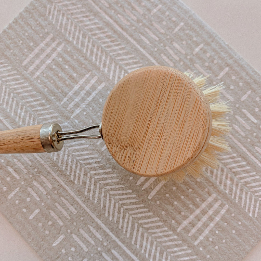 Dish Brush with Replaceable Head